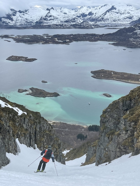 skiing to the ocean in Norway